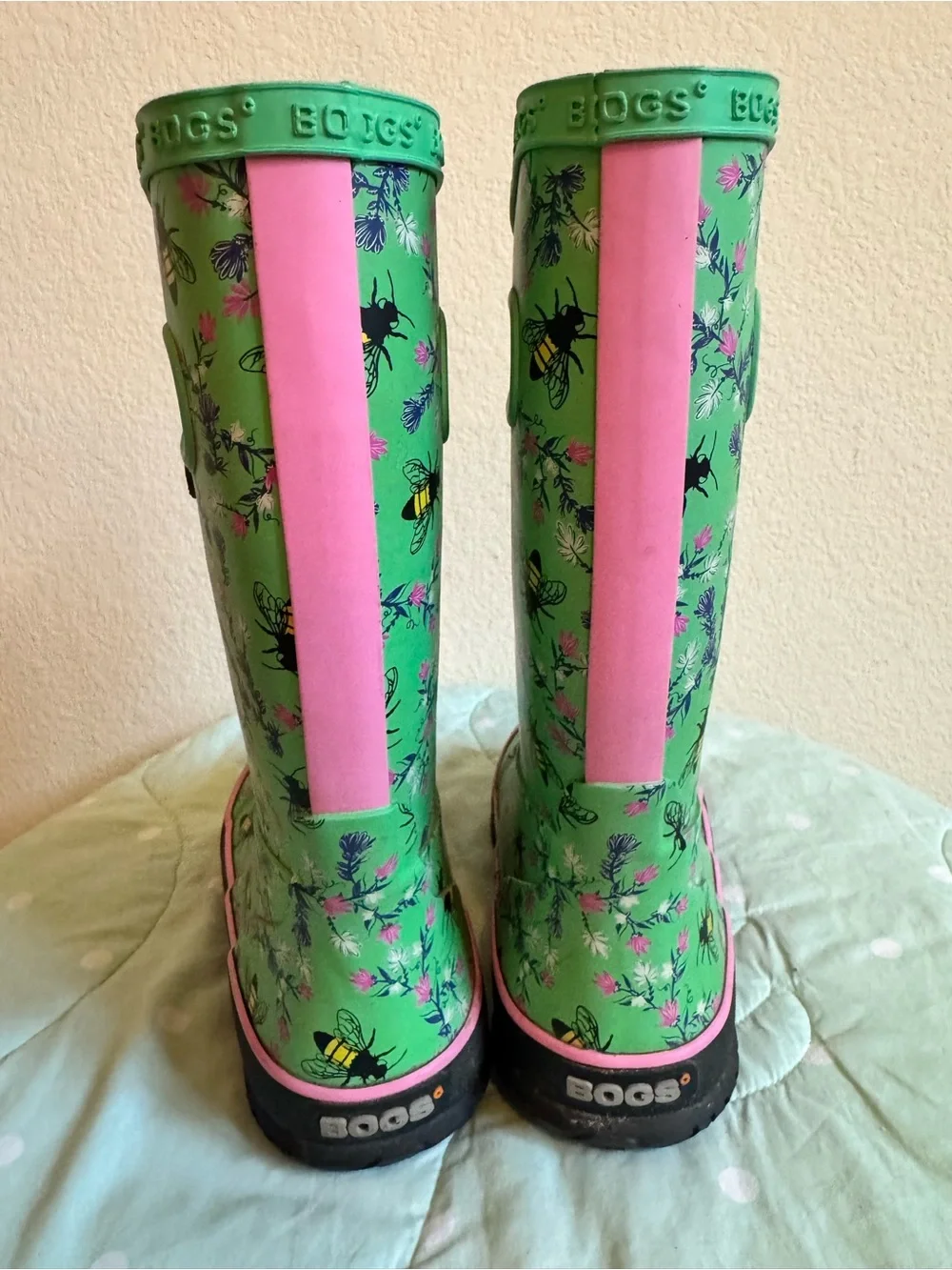 BOGS Kids' rain boots green a pink and blue floral bee print size 12